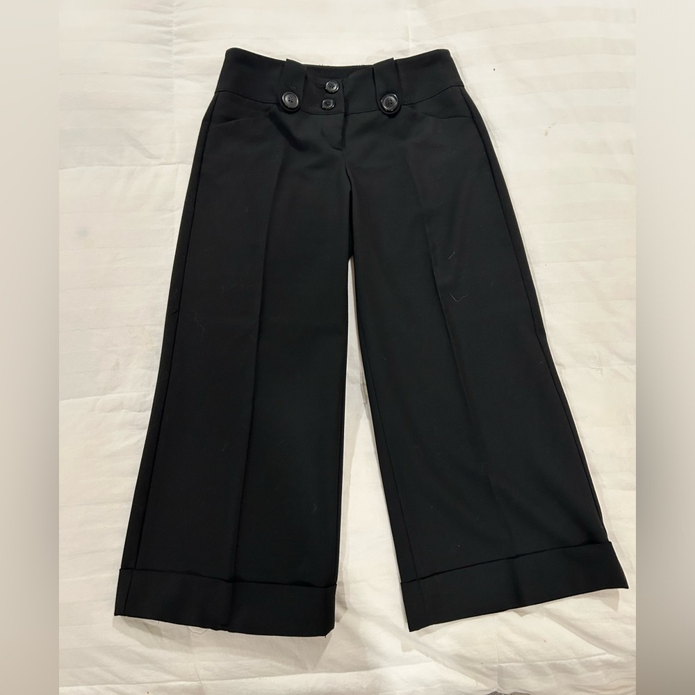 Express capri cuffed pants pleated double back pockets size 0